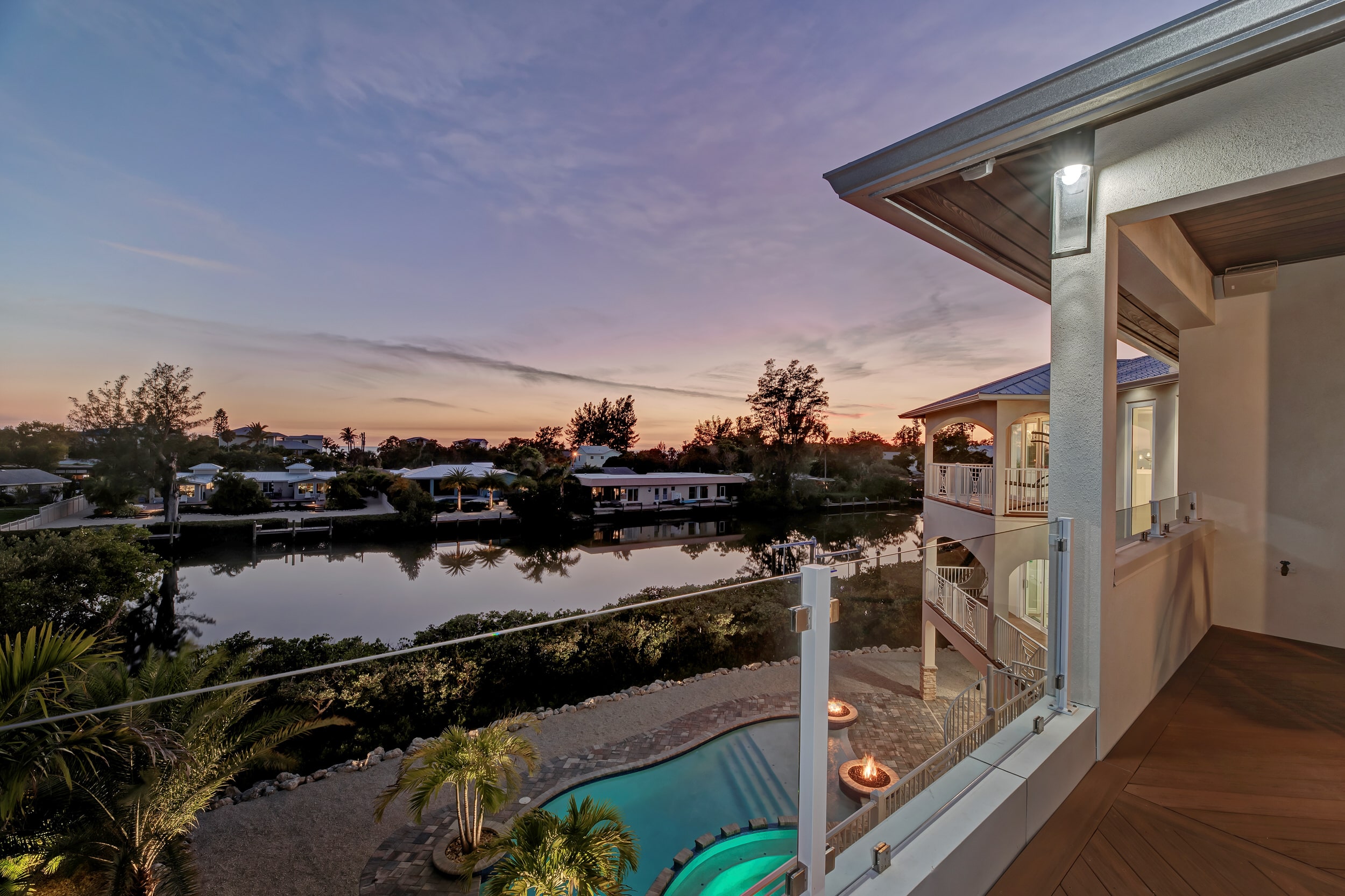 313 Hammock Circle interior construction