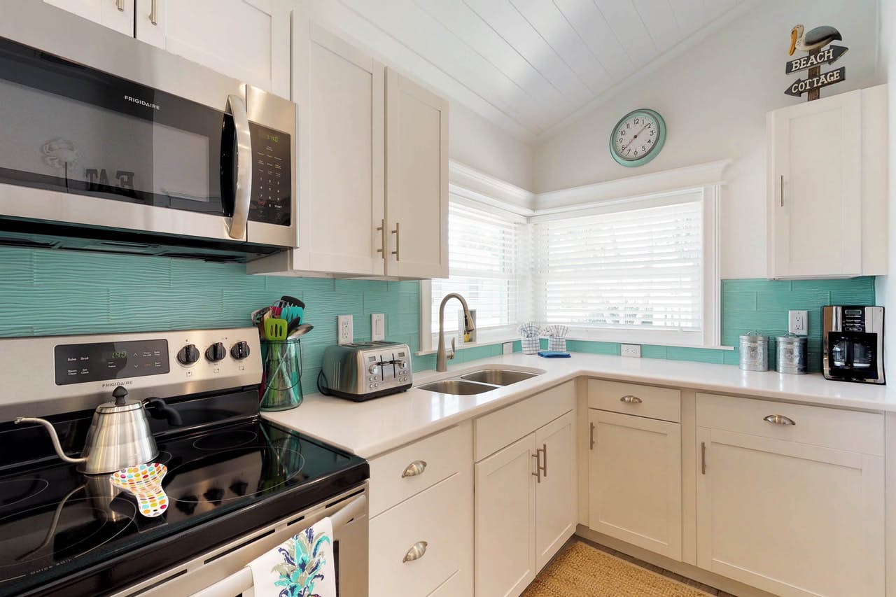 209 Spruce kitchen addition