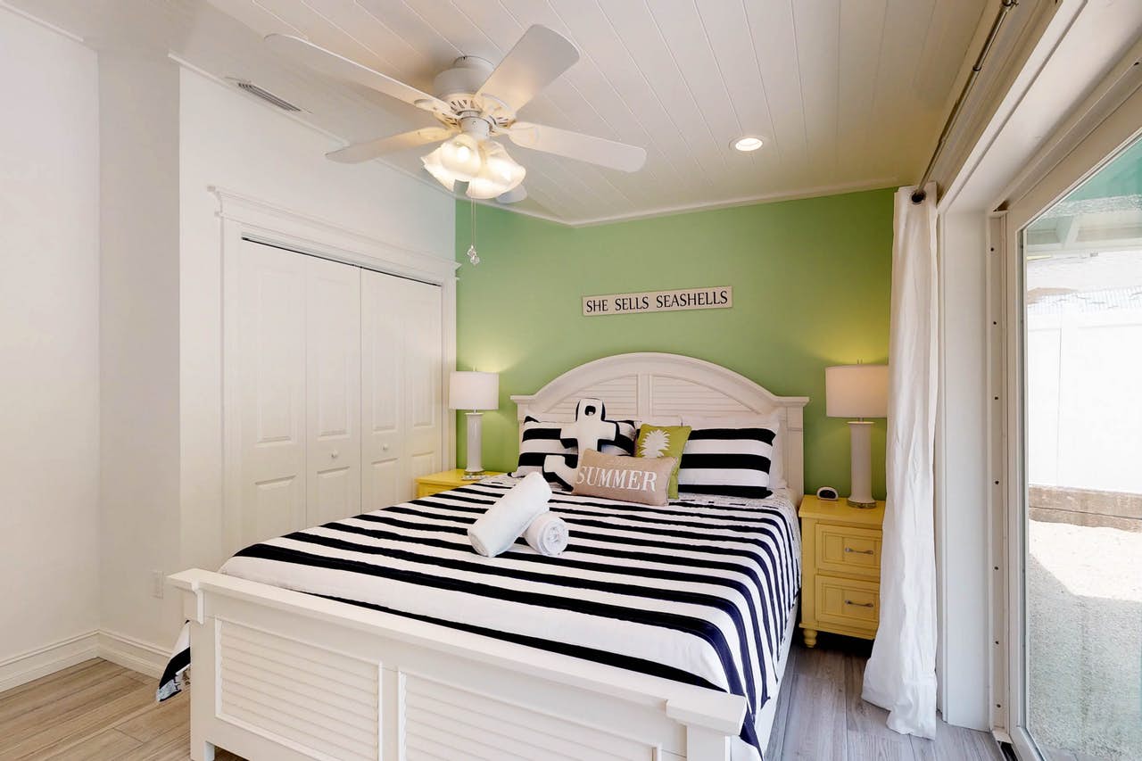 209 Spruce backyard view