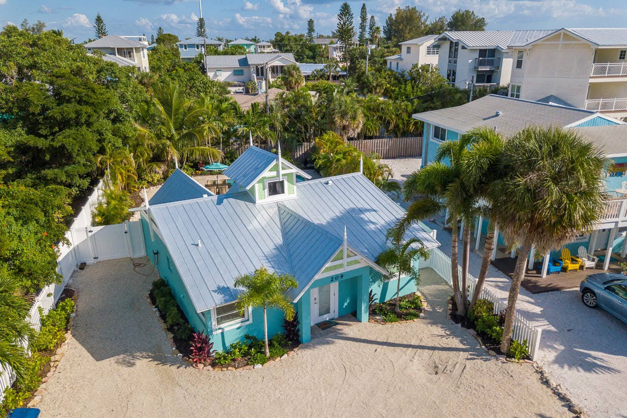 209 Spruce sunset view